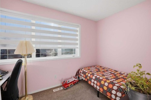 126 Copperfield Manor, Calgary, AB 