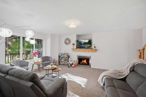 126 Copperfield Manor, Calgary, AB 