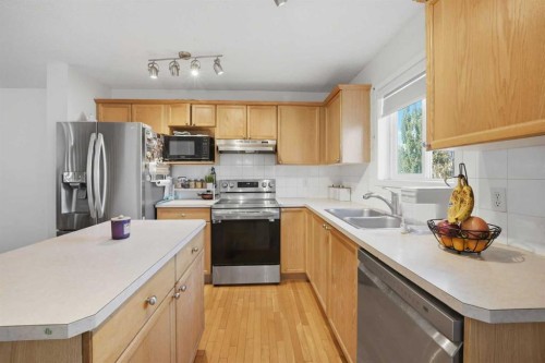 126 Copperfield Manor, Calgary, AB 