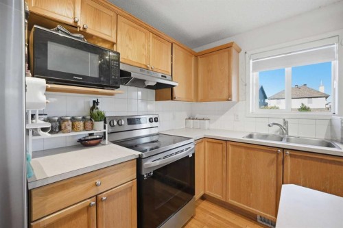 126 Copperfield Manor, Calgary, AB 