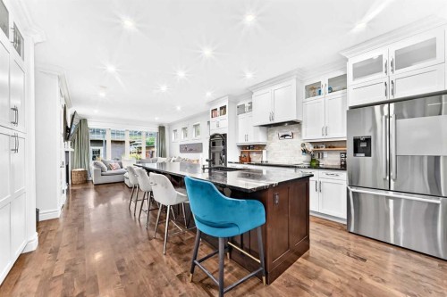 723 4 Street Nw, Calgary, AB 