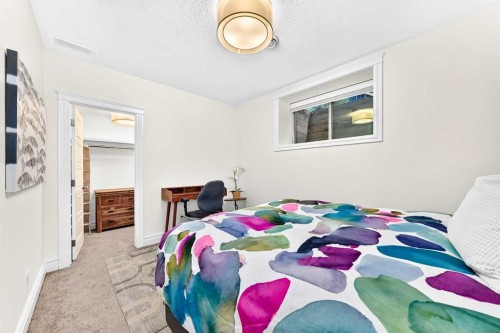 723 4 Street Nw, Calgary, AB 