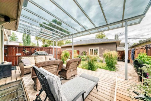 723 4 Street Nw, Calgary, AB 