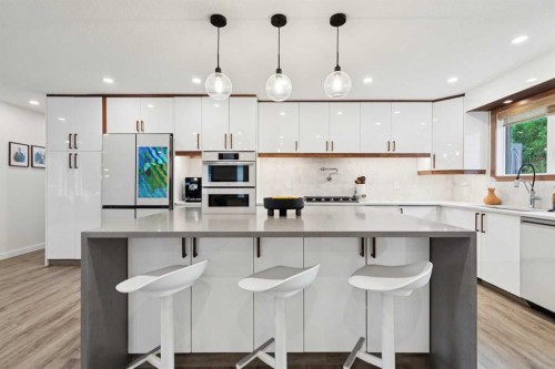 320 Braniff Place Sw, Calgary, AB 
