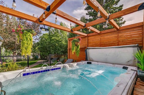 320 Braniff Place Sw, Calgary, AB 