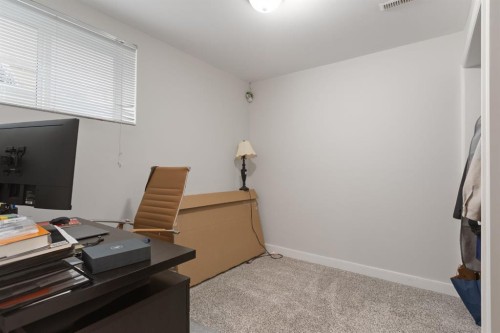 31 Saddletree Drive Ne, Calgary, AB 