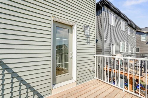 225 Bridgeport Gate, Chestermere, AB 