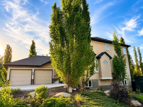 32 Evercreek Bluffs Crescent Sw, Calgary, AB 