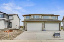 341 Dawson Wharf Road  Chestermere, AB T1X 2W4