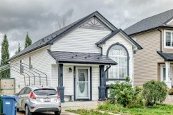 1062 Bridlemeadows Manor SW Calgary, AB T2Y 4L1
