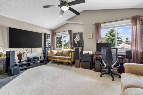 121 Harvest Park Way Ne, Calgary, AB 