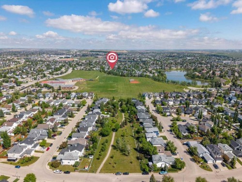 121 Harvest Park Way Ne, Calgary, AB 