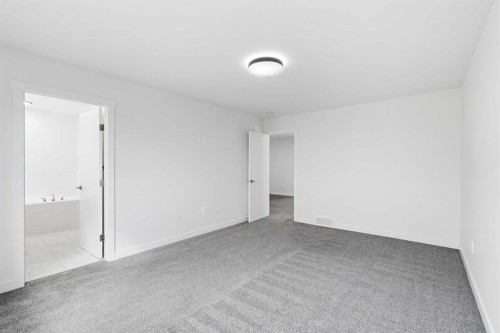505 Corner Meadows Way Ne, Calgary, AB 