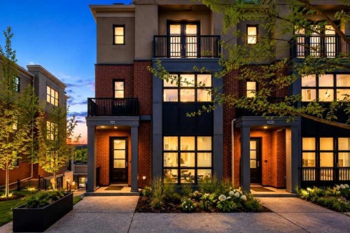 701 Aspen Meadows Hill Sw, Calgary, AB 