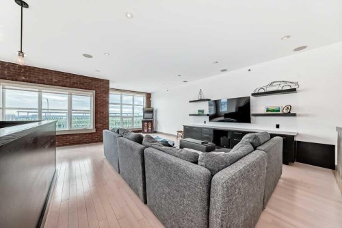 701 Aspen Meadows Hill Sw, Calgary, AB 