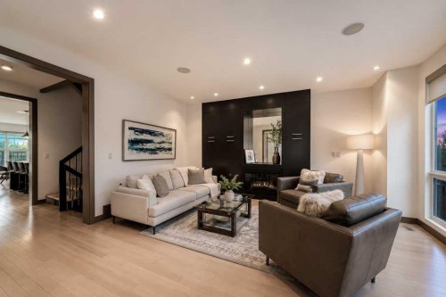 701 Aspen Meadows Hill Sw, Calgary, AB 