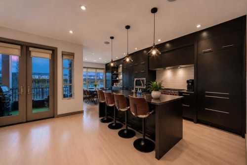 701 Aspen Meadows Hill Sw, Calgary, AB 