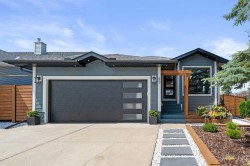 49 Sunlake Road SE Calgary, AB T2X 3G8