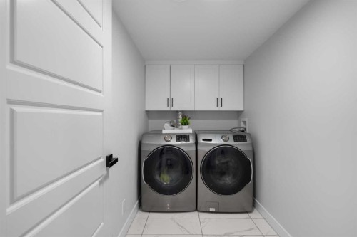 49 Sunlake Road Se, Calgary, AB 