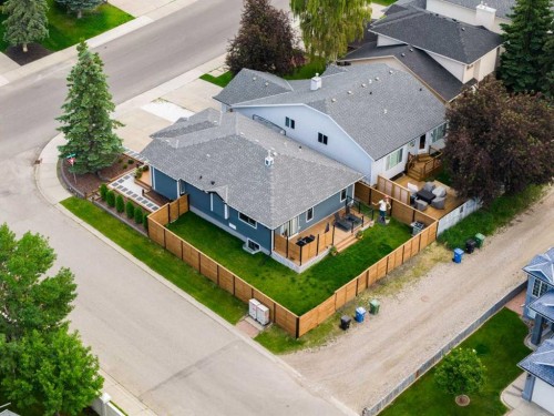 49 Sunlake Road Se, Calgary, AB 