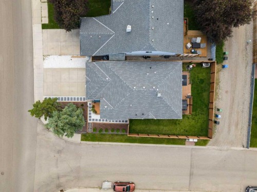 49 Sunlake Road Se, Calgary, AB 