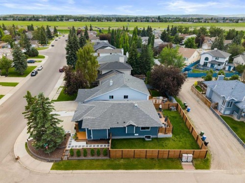 49 Sunlake Road Se, Calgary, AB 