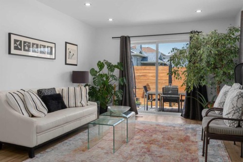 49 Sunlake Road Se, Calgary, AB 