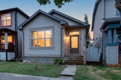 342 Prestwick Circle SE Calgary, AB T2Z 4P4
