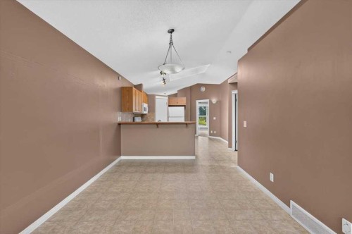 342 Prestwick Circle Se, Calgary, AB 