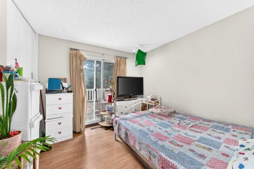 3219 Palliser Drive Sw, Calgary, AB 