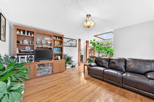 3219 Palliser Drive Sw, Calgary, AB 