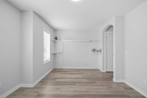 139 New Brighton Close Se, Calgary, AB 