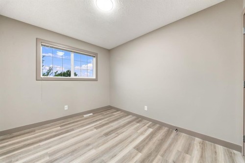 129 Saddlebrook Circle Ne, Calgary, AB 