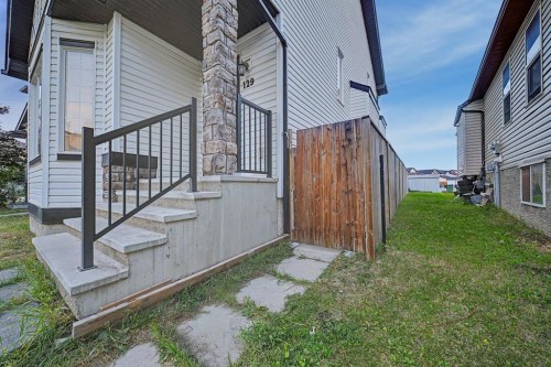 129 Saddlebrook Circle Ne, Calgary, AB 