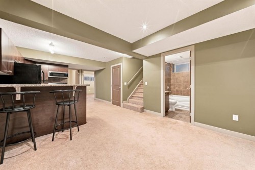 129 Saddlebrook Circle Ne, Calgary, AB 