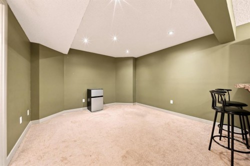 129 Saddlebrook Circle Ne, Calgary, AB 