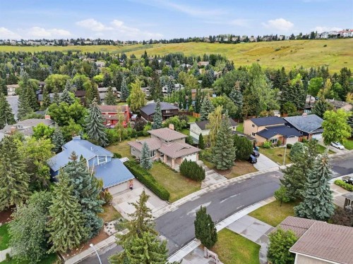 11 Edgemont Rise Nw, Calgary, AB 