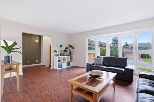 11 Edgemont Rise Nw, Calgary, AB 