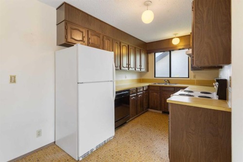 317 Templemont Place Ne, Calgary, AB 