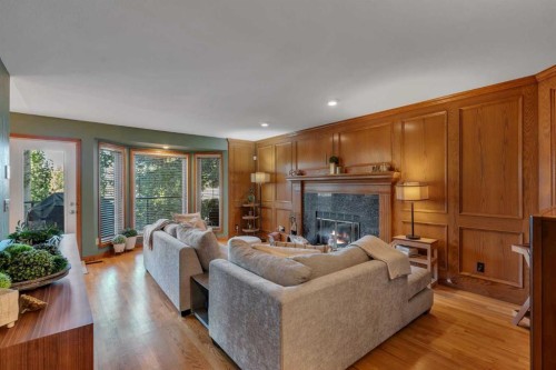 106 Scimitar Bay Nw, Calgary, AB 