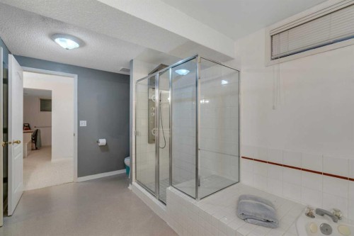 106 Scimitar Bay Nw, Calgary, AB 