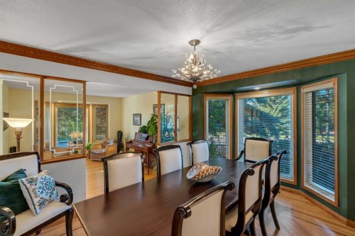 106 Scimitar Bay Nw, Calgary, AB 