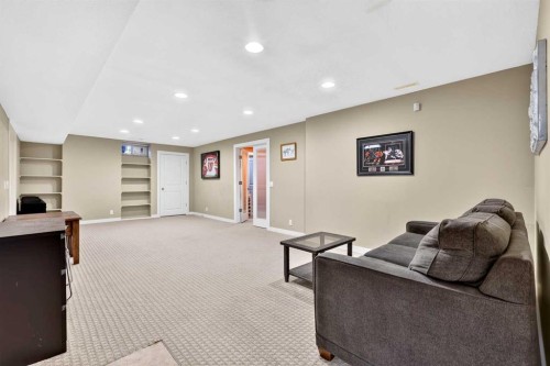 55 Midridge Close Se, Calgary, AB 