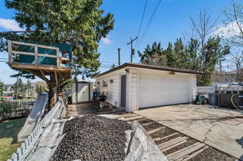 224 Hendon Drive Nw, Calgary, AB 