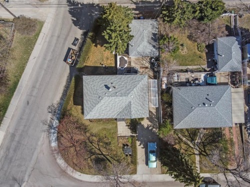 224 Hendon Drive Nw, Calgary, AB 