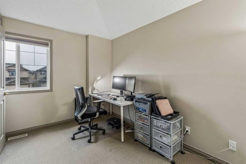 202 Royal Birch Heath Nw, Calgary, AB 