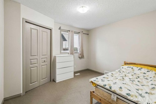 202 Royal Birch Heath Nw, Calgary, AB 