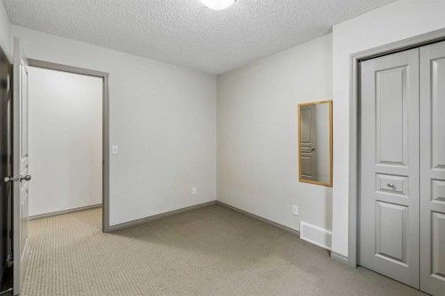 202 Royal Birch Heath Nw, Calgary, AB 