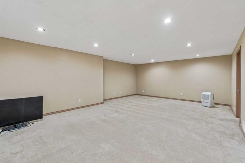 202 Royal Birch Heath Nw, Calgary, AB 