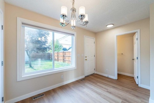 7415 26A Street Se, Calgary, AB 